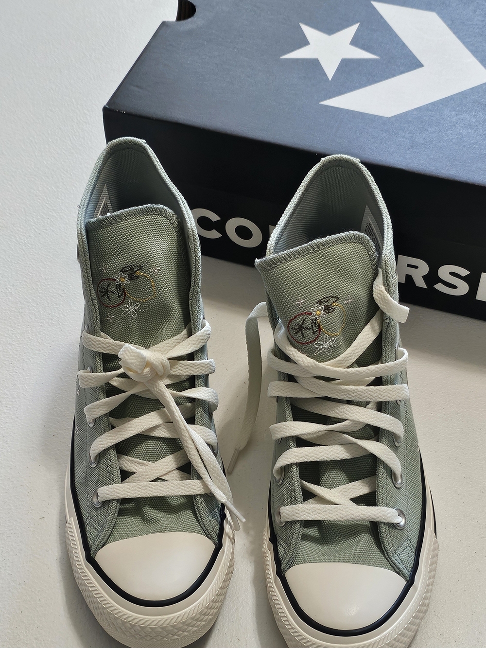 Converse Womens High Top Sneakers - Light Green Size 7.5 - Picture 9 of 11